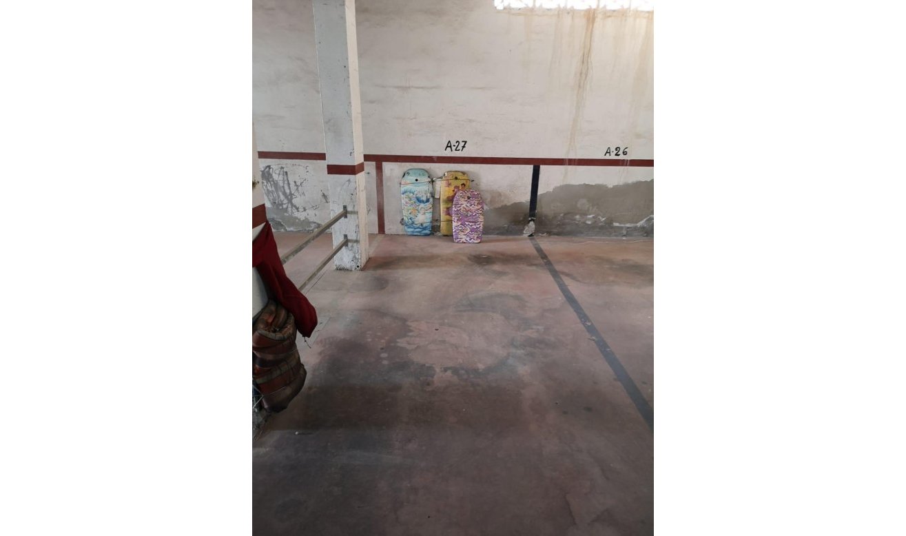 Revente - Garage - Torrevieja - Torreblanca