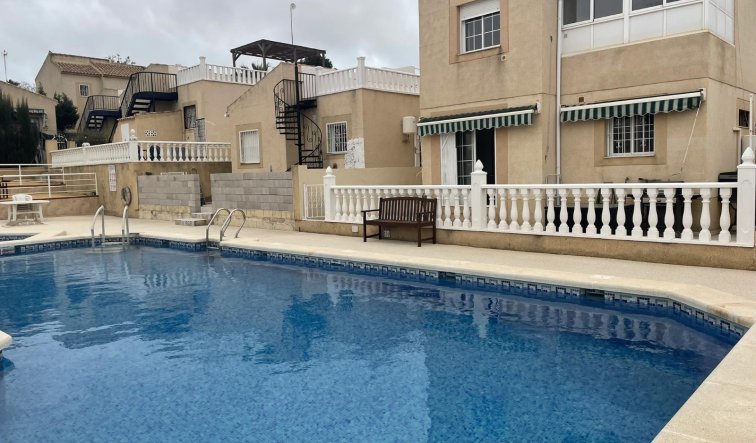 Reventa - Villa - Orihuela Costa - Los Balcones