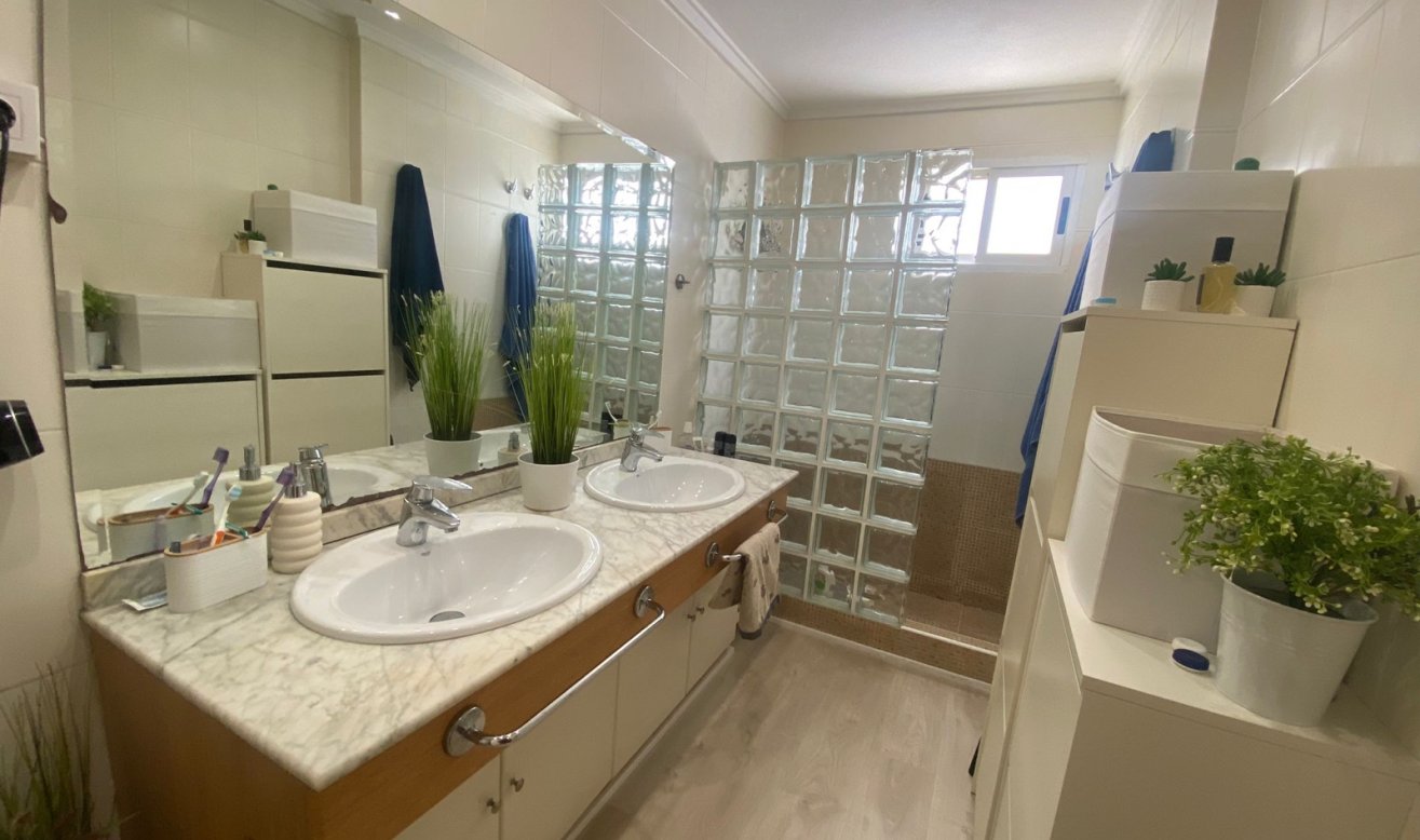 Reventa - Apartamento / piso - Torrevieja - Central