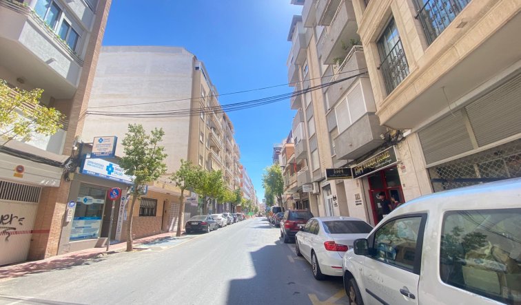 Reventa - Apartamento / piso - Torrevieja - Central