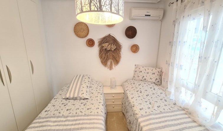 Reventa - Apartamento / piso - Orihuela Costa - PAU 8