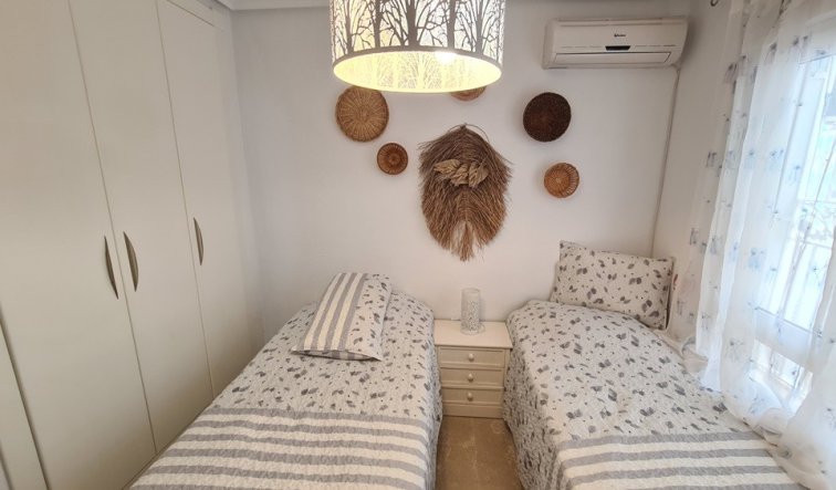 Reventa - Apartamento / piso - Orihuela Costa - PAU 8