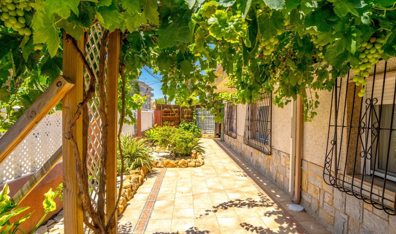 Reventa - Villa - Orihuela Costa - Campoamor