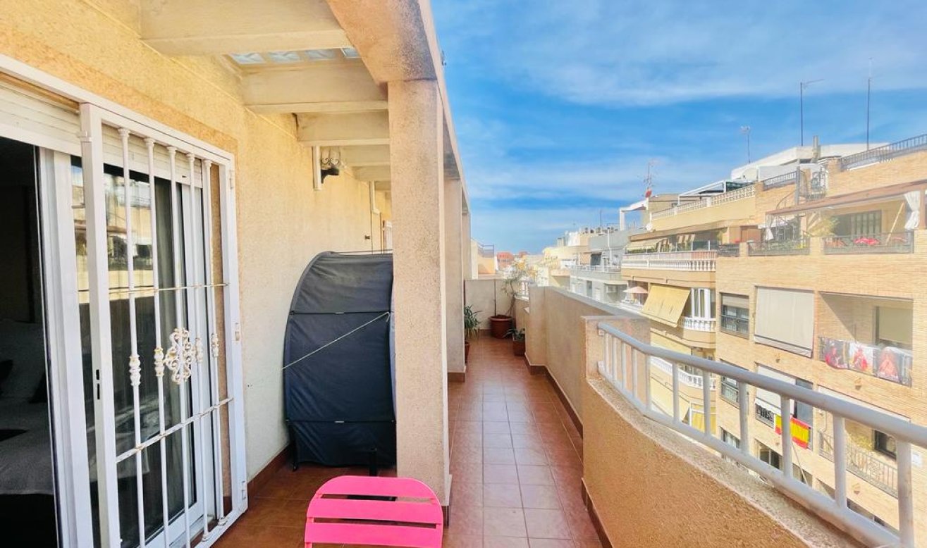 Reventa - Apartamento / piso - Torrevieja - Centro