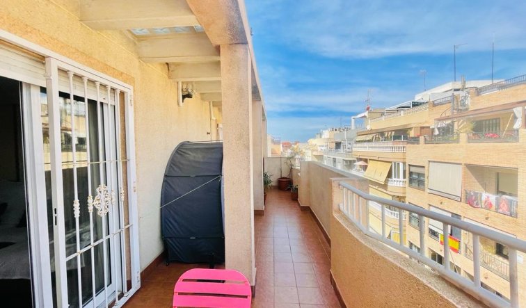 Reventa - Apartamento / piso - Torrevieja - Centro