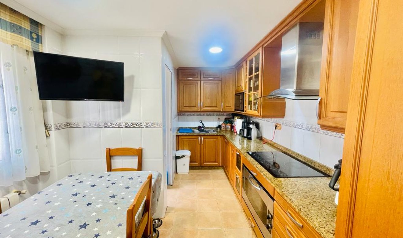 Reventa - Apartamento / piso - Torrevieja - Centro