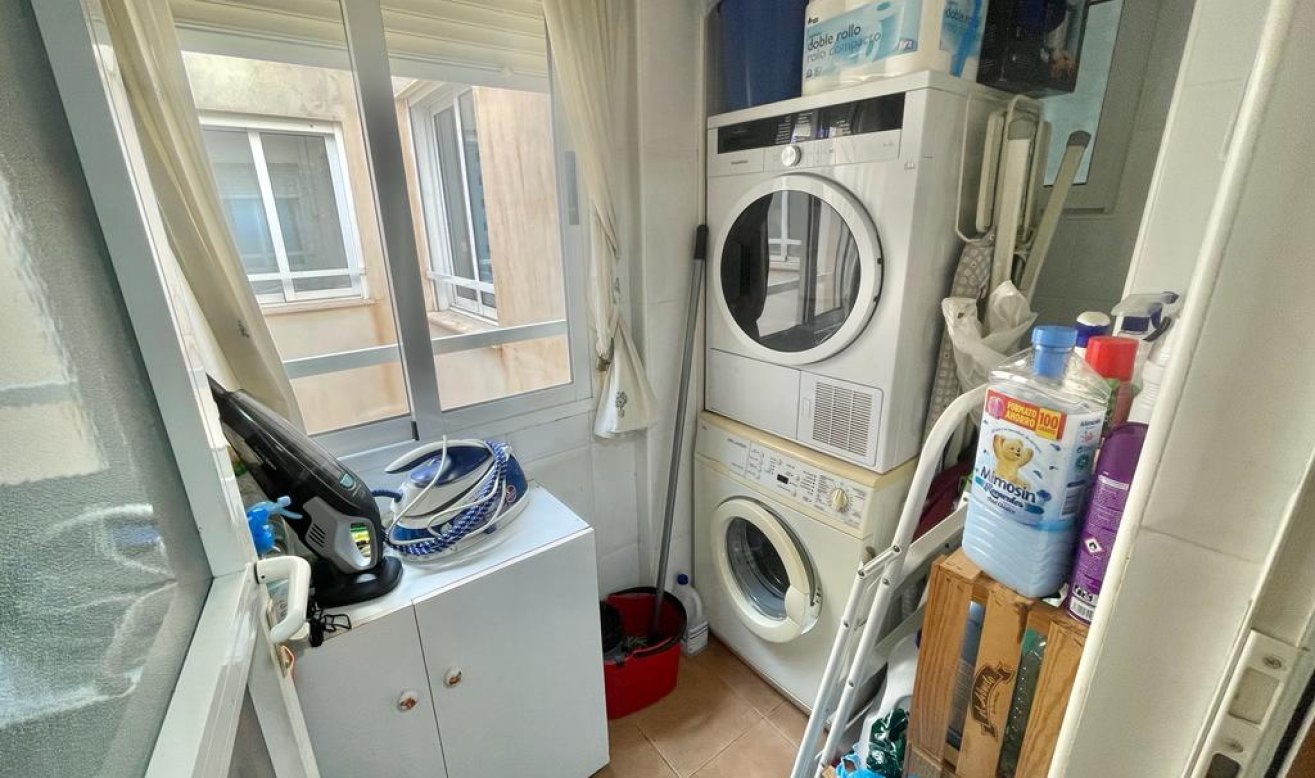 Reventa - Apartamento / piso - Torrevieja - Centro