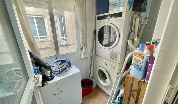 Reventa - Apartamento / piso - Torrevieja - Centro