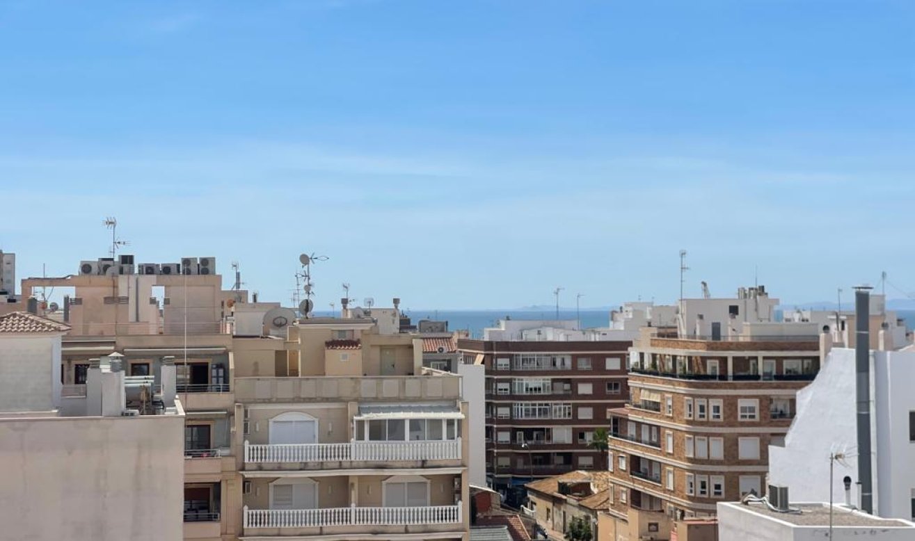 Reventa - Apartamento / piso - Torrevieja - Centro