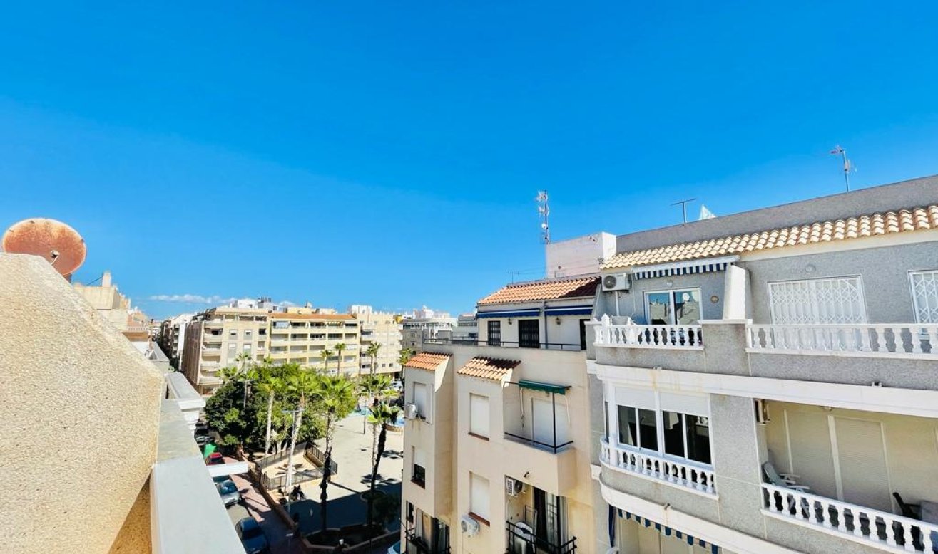 Reventa - Apartamento / piso - Torrevieja - Playa del Cura