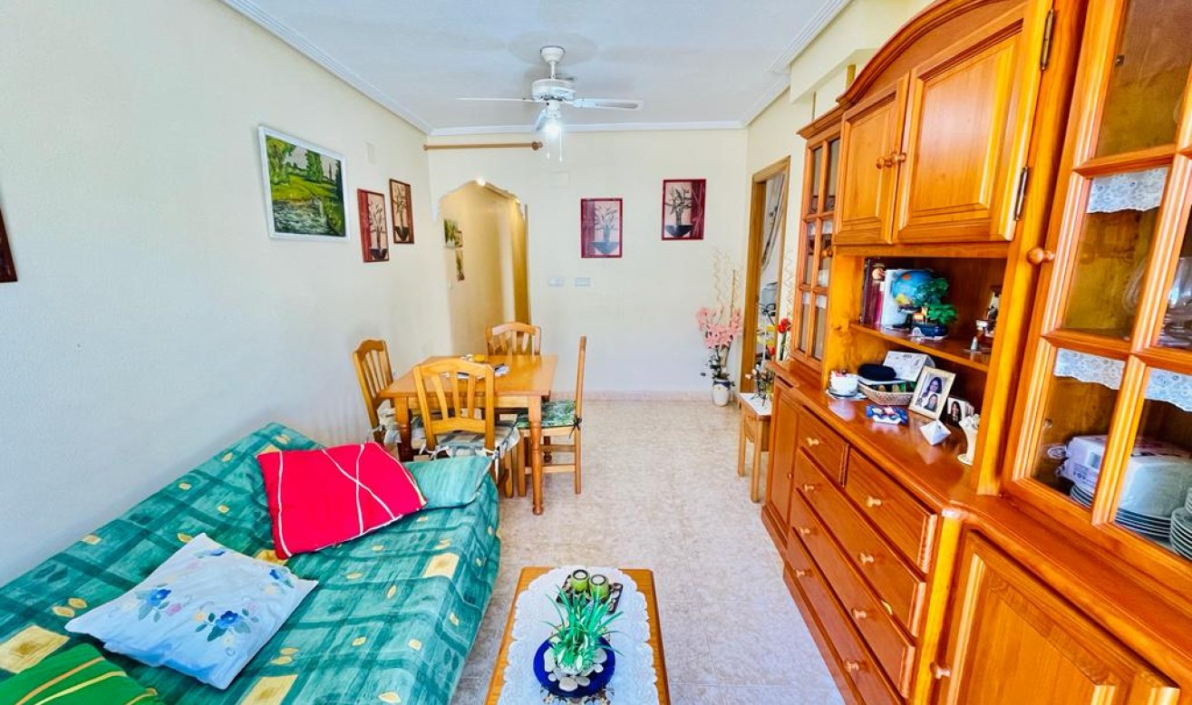Reventa - Apartamento / piso - Torrevieja - Playa del Cura
