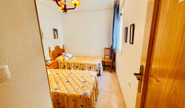 Reventa - Apartamento / piso - Torrevieja - Playa del Cura