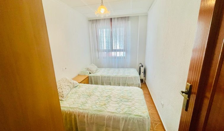 Reventa - Apartamento / piso - Torrevieja - Playa de La Acequion
