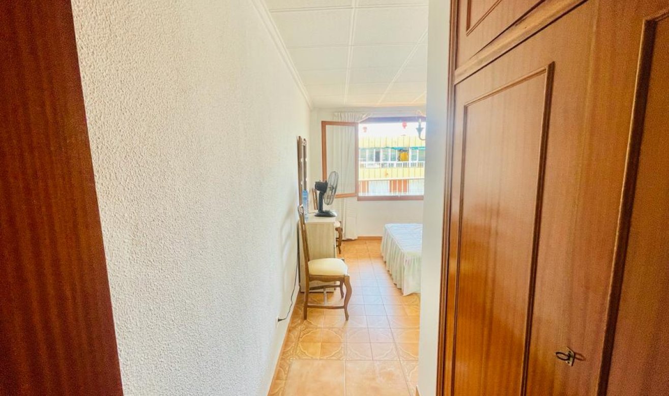 Reventa - Apartamento / piso - Torrevieja - Playa de La Acequion