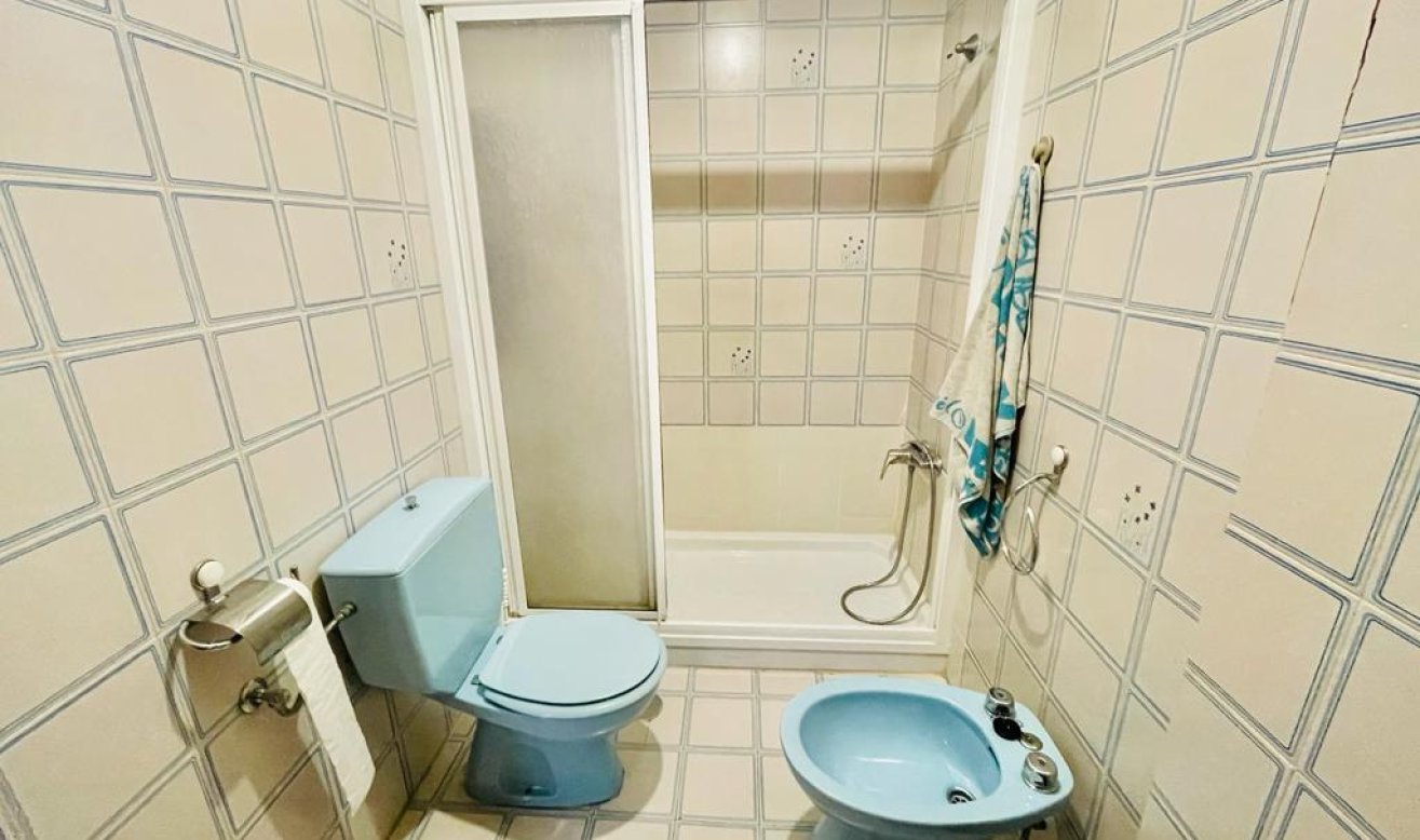 Reventa - Apartamento / piso - Torrevieja - Playa de La Acequion