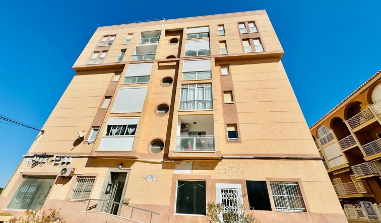 Reventa - Apartamento / piso - Torrevieja - La Mata
