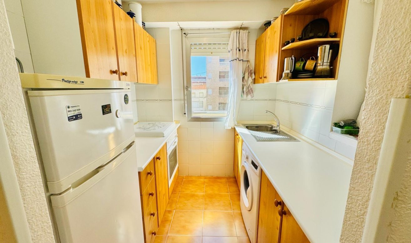 Reventa - Apartamento / piso - Torrevieja - La Mata