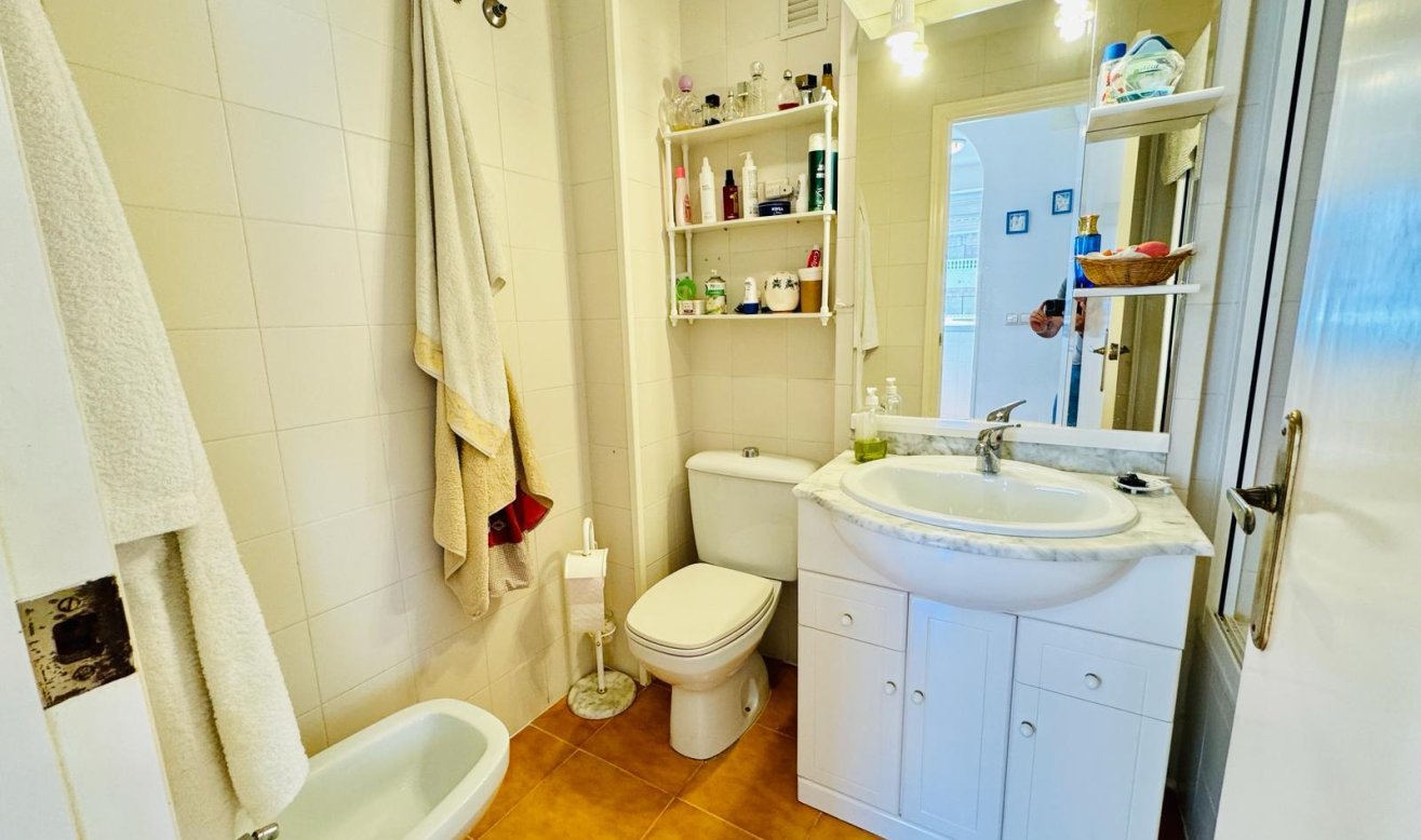 Reventa - Apartamento / piso - Torrevieja - La Mata