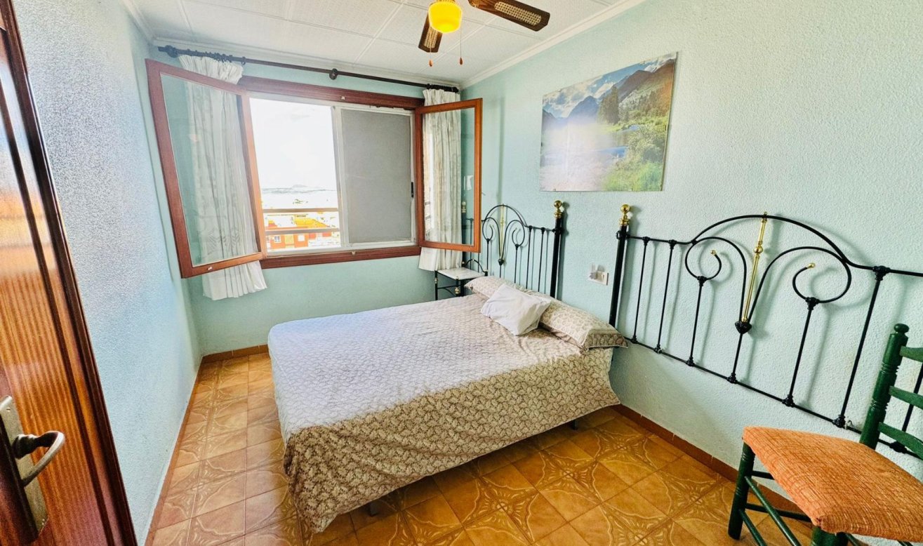 Reventa - Apartamento / piso - Torrevieja - Playa del Acequión