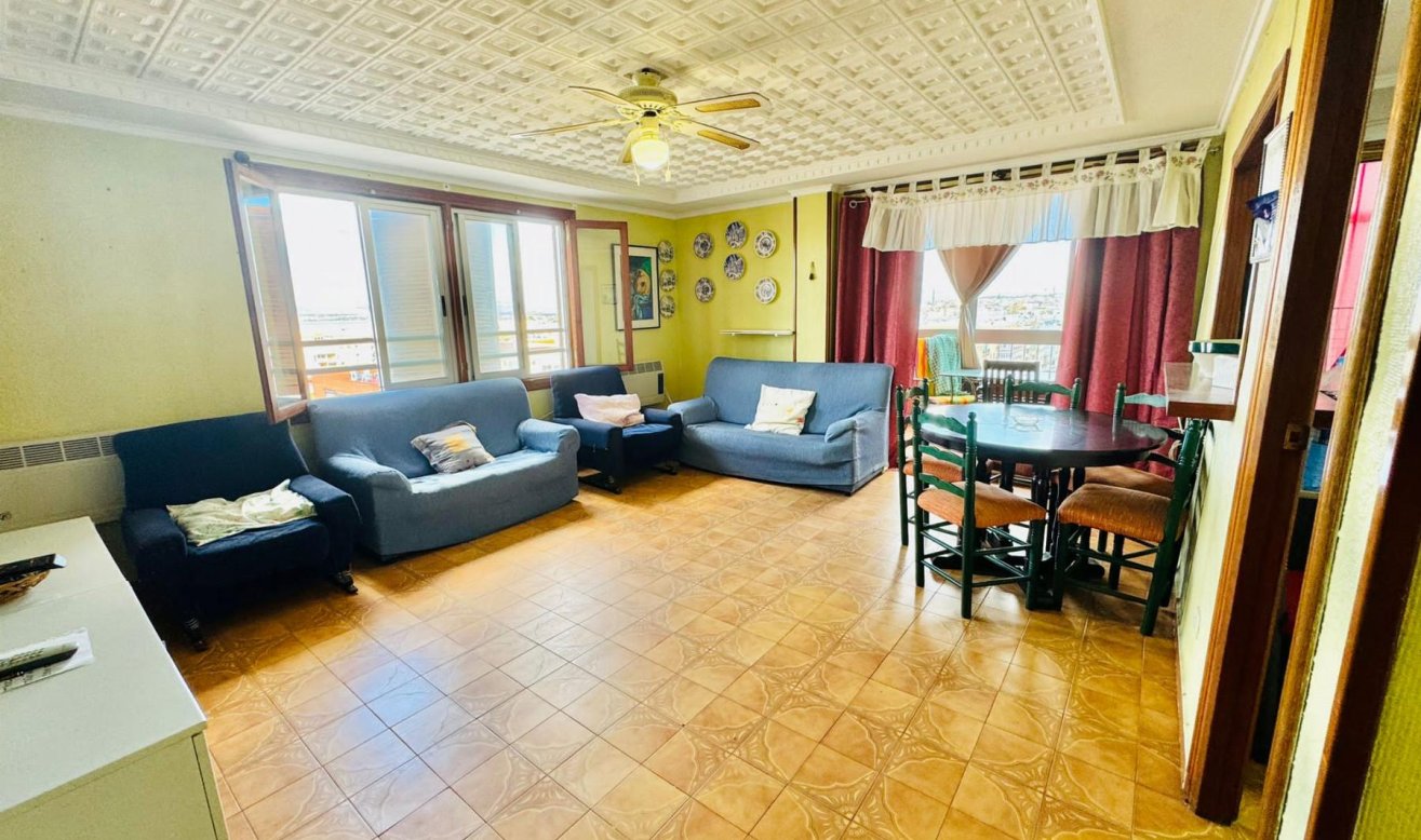Reventa - Apartamento / piso - Torrevieja - Playa del Acequión
