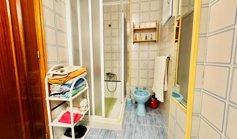 Reventa - Apartamento / piso - Torrevieja - Playa del Acequión