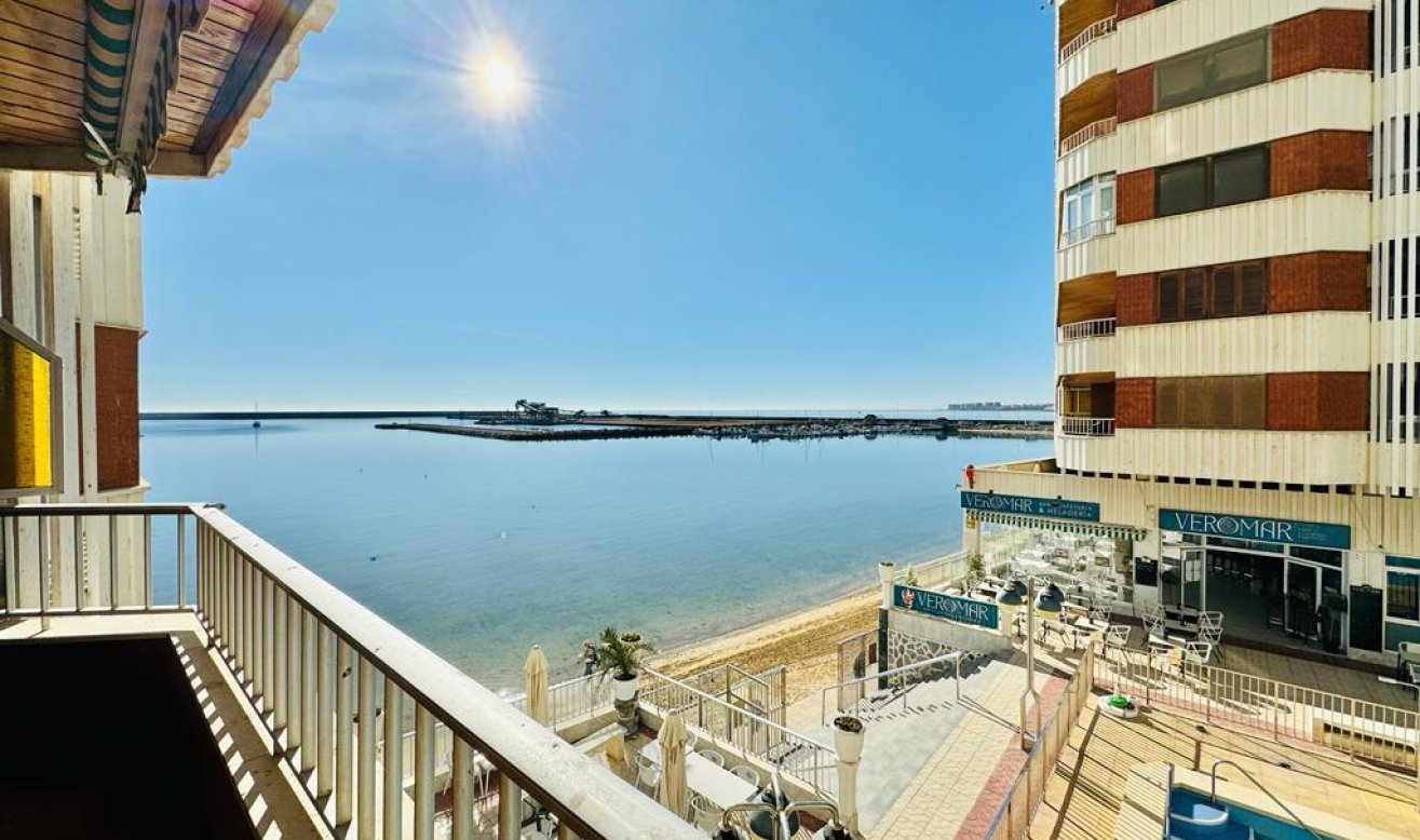 Reventa - Apartamento / piso - Torrevieja - Playa del Acequión