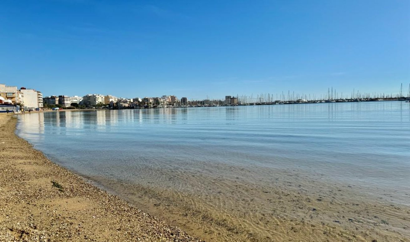 Reventa - Apartamento / piso - Torrevieja - Playa del Acequión