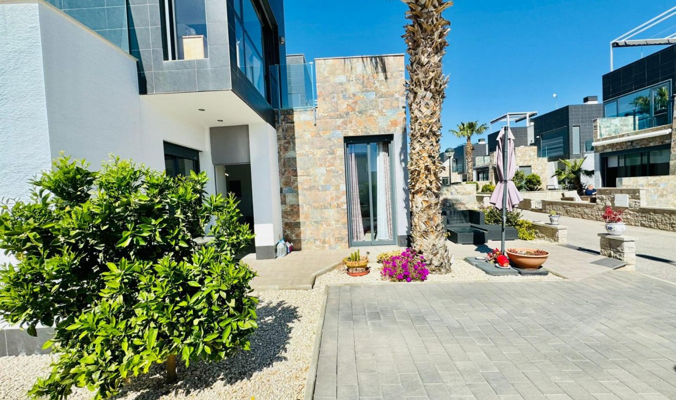 Reventa - Villa - Orihuela Costa - Lomas de Cabo Roig