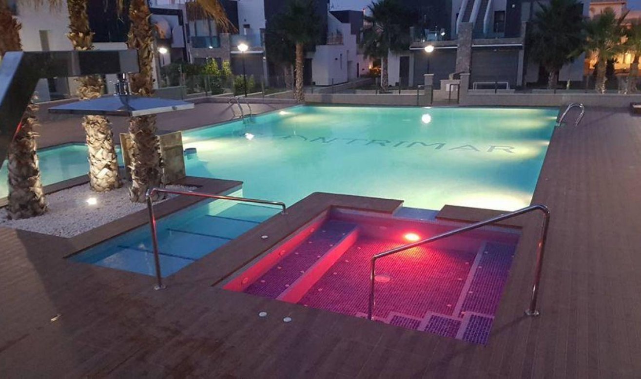 Reventa - Villa - Orihuela Costa - Lomas de Cabo Roig