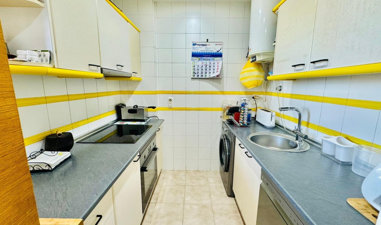 Reventa - Apartamento / piso - Torrevieja - La Mata
