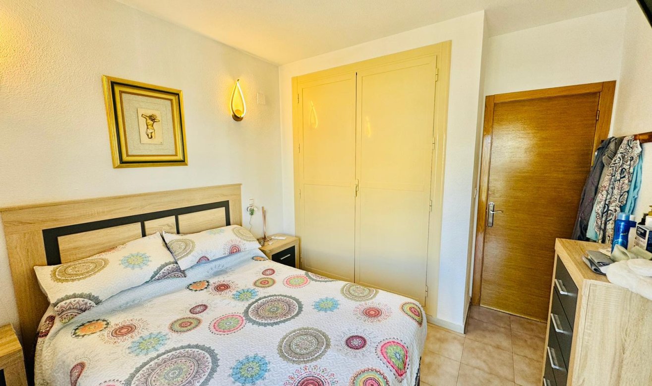 Reventa - Apartamento / piso - Torrevieja - La Mata