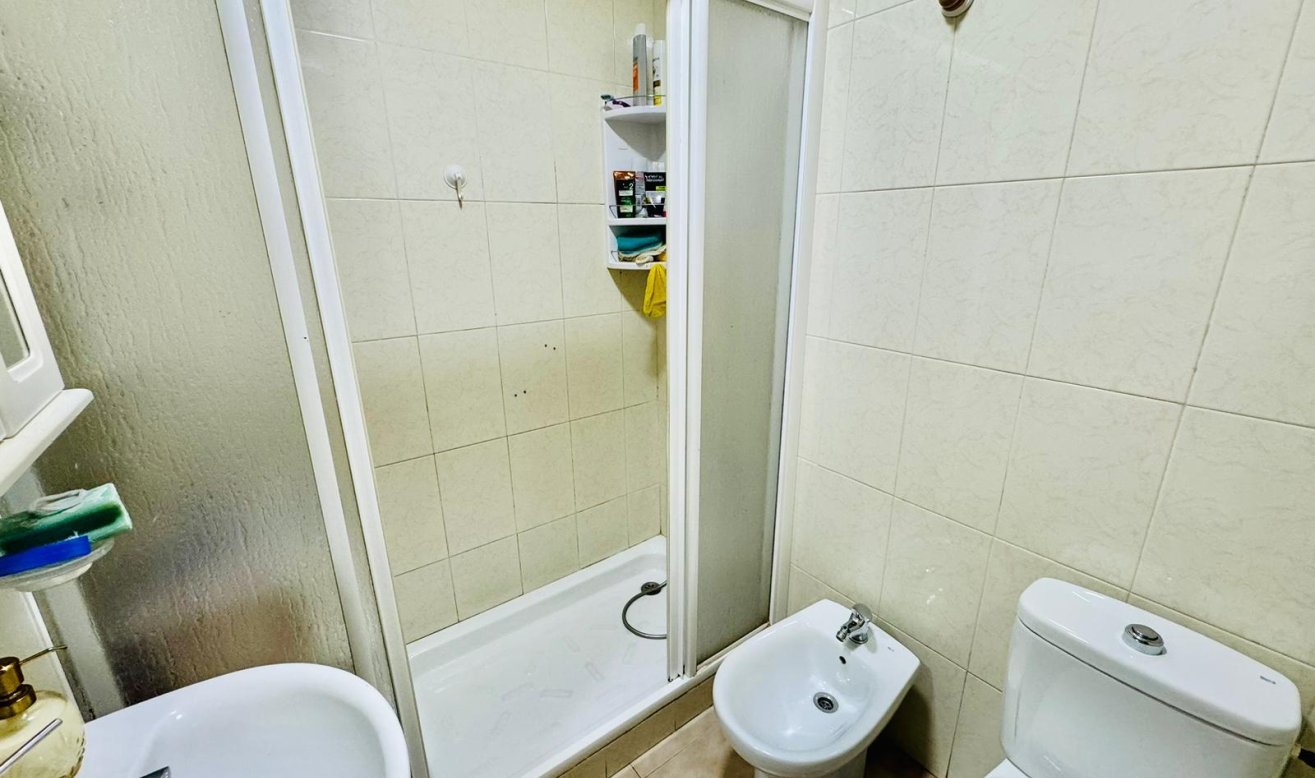 Reventa - Apartamento / piso - Torrevieja - La Mata