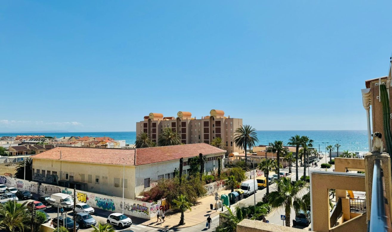 Reventa - Apartamento / piso - Torrevieja - La Mata
