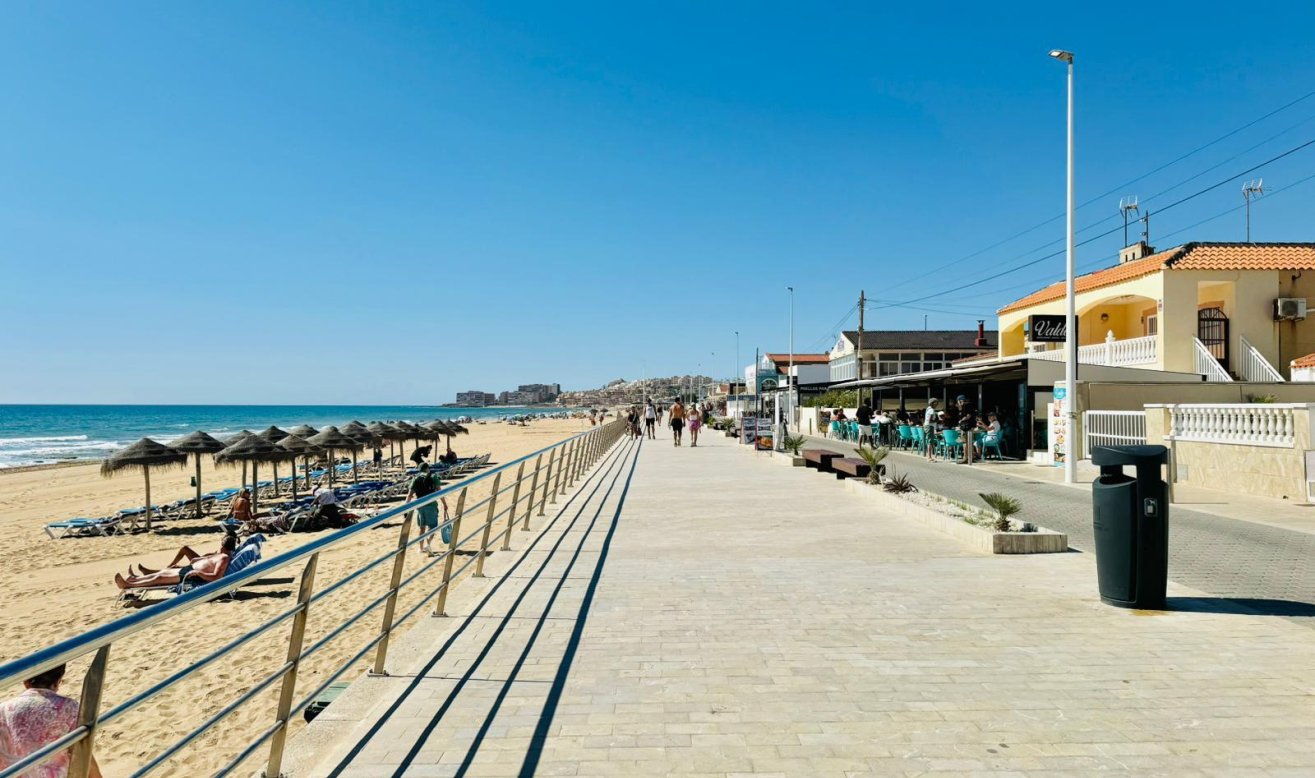 Reventa - Apartamento / piso - Torrevieja - La Mata