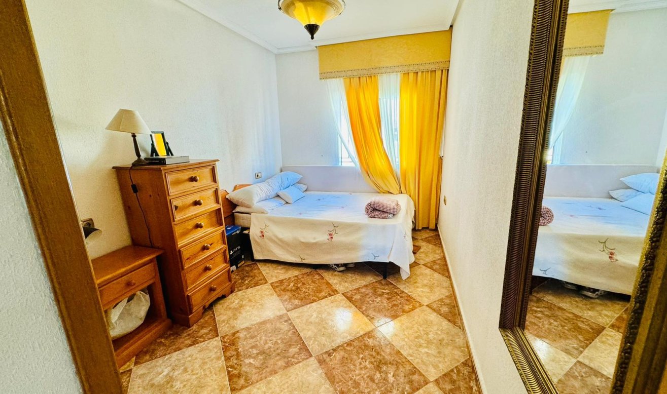 Reventa - Apartamento / piso - Torrevieja - La Veleta