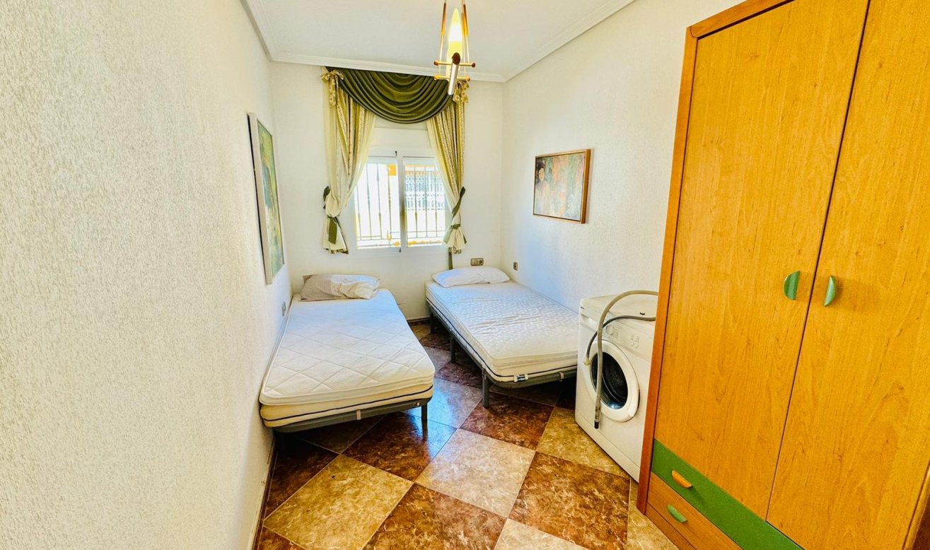 Reventa - Apartamento / piso - Torrevieja - La Veleta