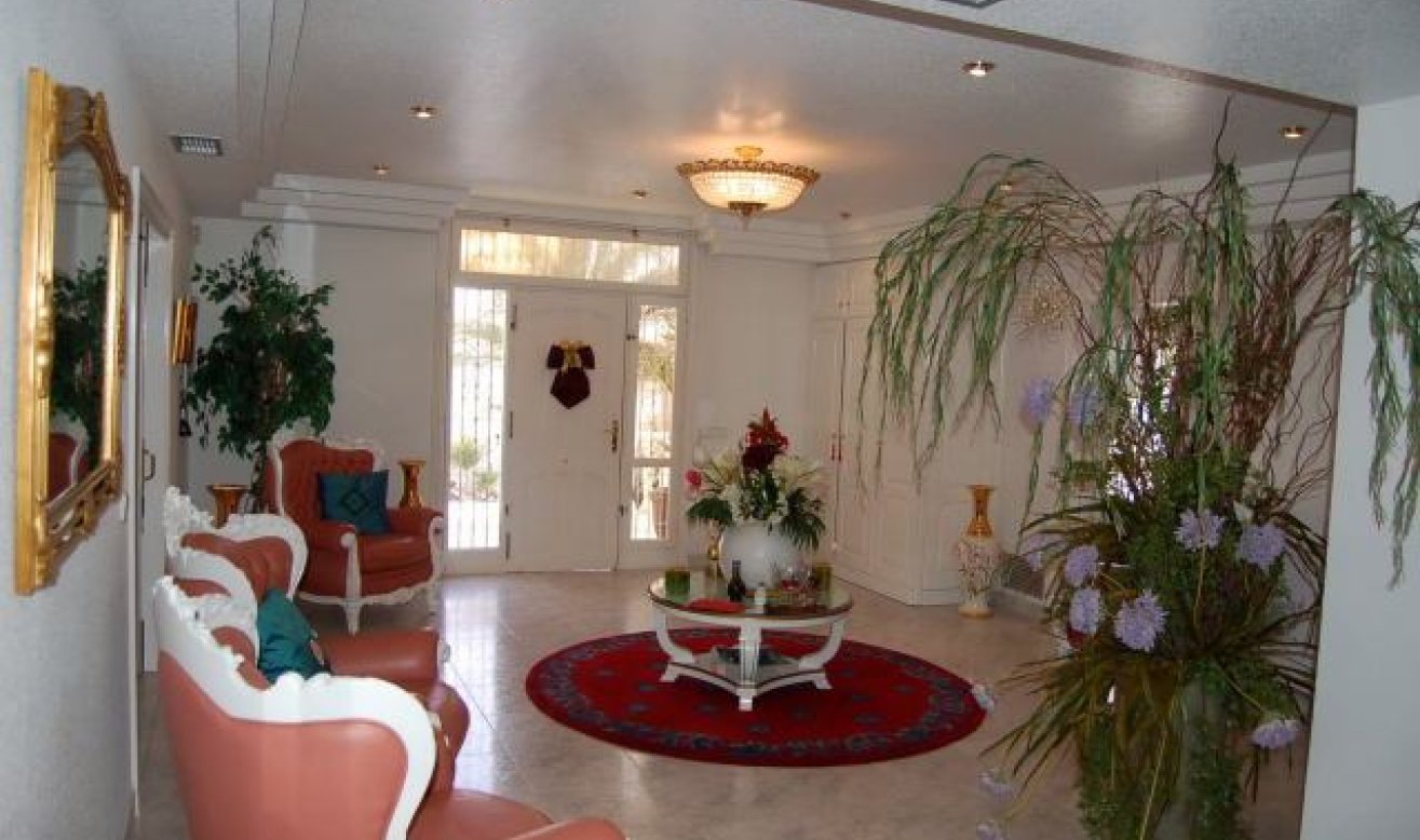 Resale - Villa - Playa Flamenca I