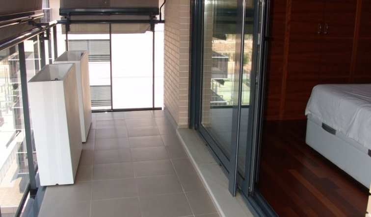 Resale - Apartment / flat - Elche