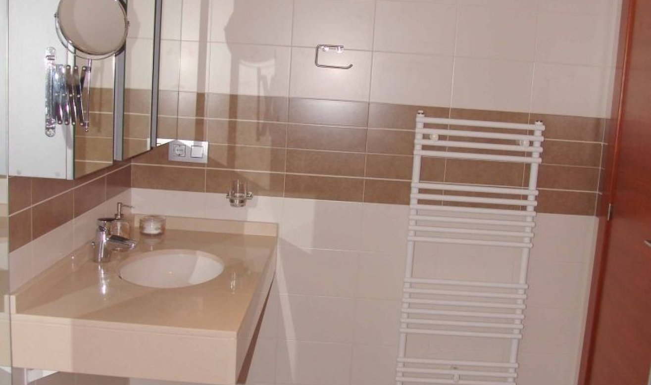 Resale - Apartment / flat - Elche