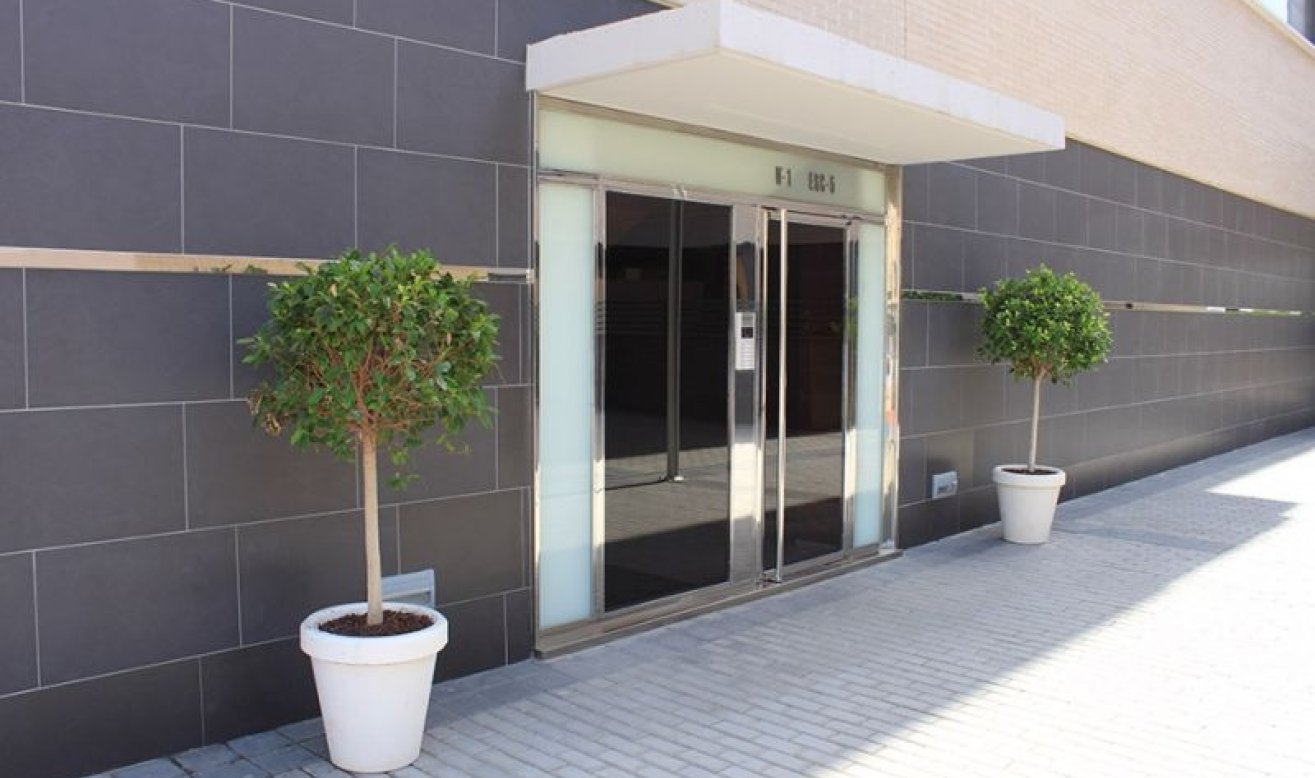 Resale - Apartment / flat - Elche