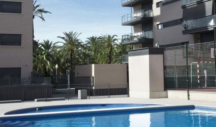 Resale - Apartment / flat - Elche