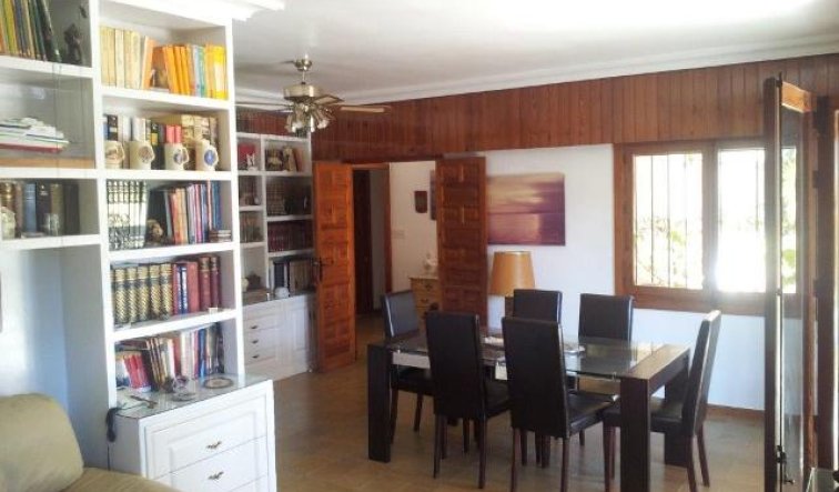 Revente - Villa - Campoamor