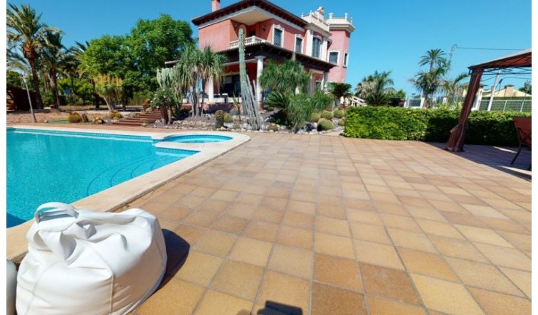 Reventa - Villa - Elche