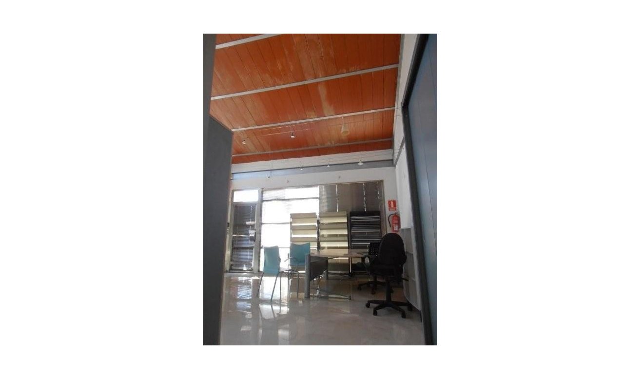 Reventa - Comercial - Orihuela Costa