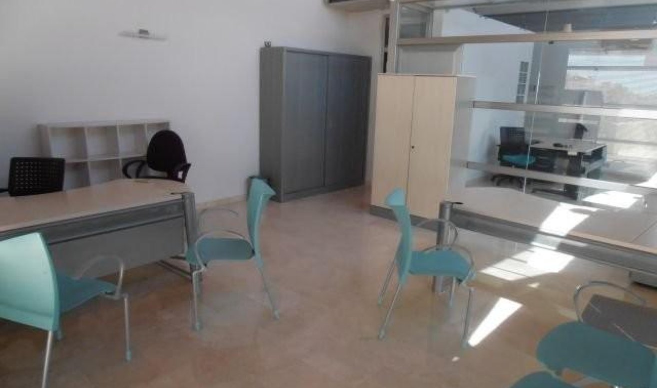 Reventa - Comercial - Orihuela Costa