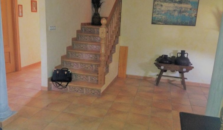 Resale - Country house - Hondón de las Nieves