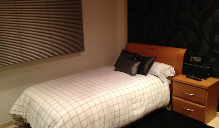Resale - Villa - Elche