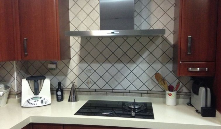 Resale - Villa - Elche