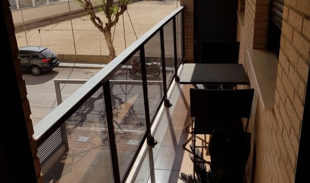 Reventa - Apartamento / piso - Hondón de las Nieves