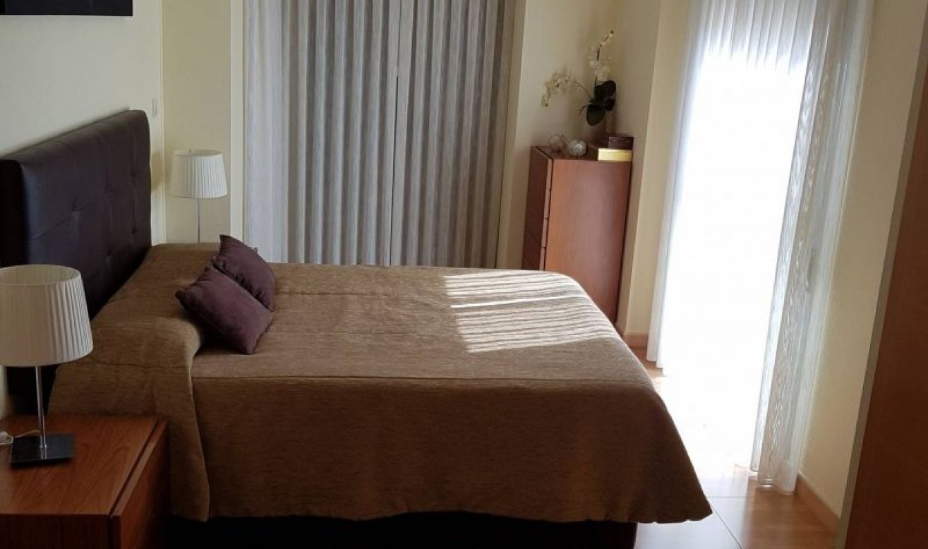 Reventa - Apartamento / piso - Hondón de las Nieves